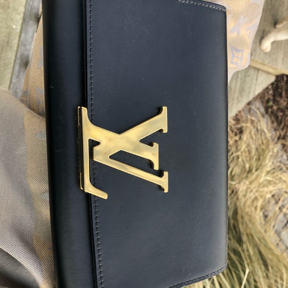 Black Louis Vuitton epi